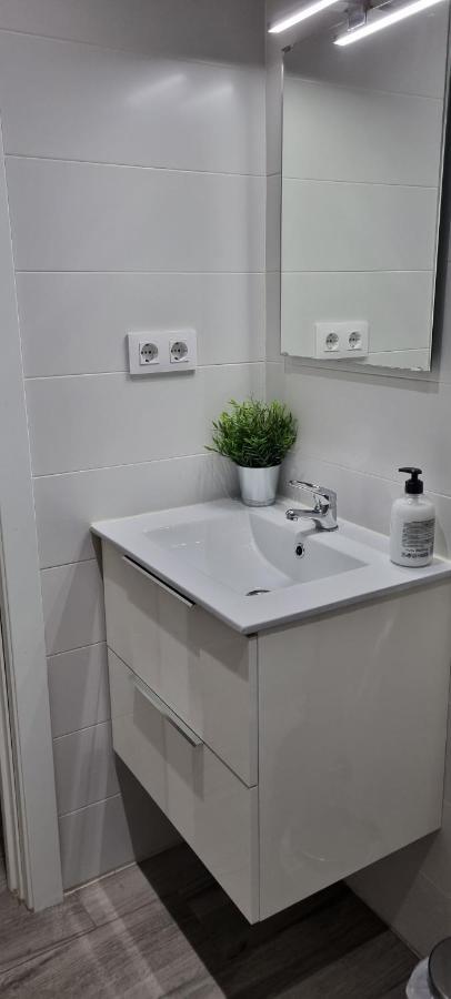 Apartamento Happy Place Madrid Bagian luar foto